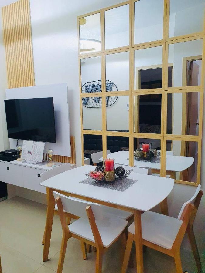 2 Bedroom Condo Vine Residences Quezon City With Pool Wifi Karaoke Board Games Netflix Eksteriør bilde