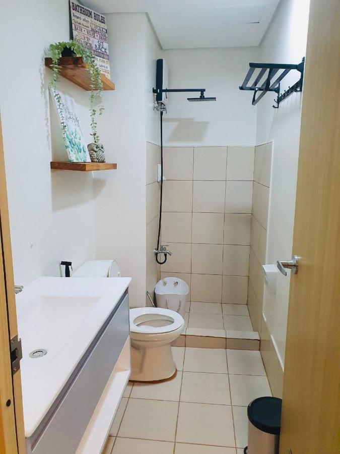2 Bedroom Condo Vine Residences Quezon City With Pool Wifi Karaoke Board Games Netflix Eksteriør bilde