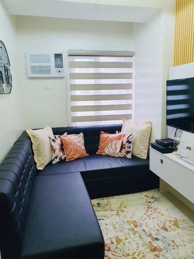 2 Bedroom Condo Vine Residences Quezon City With Pool Wifi Karaoke Board Games Netflix Eksteriør bilde