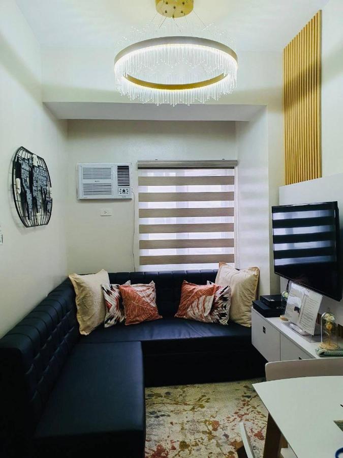2 Bedroom Condo Vine Residences Quezon City With Pool Wifi Karaoke Board Games Netflix Eksteriør bilde