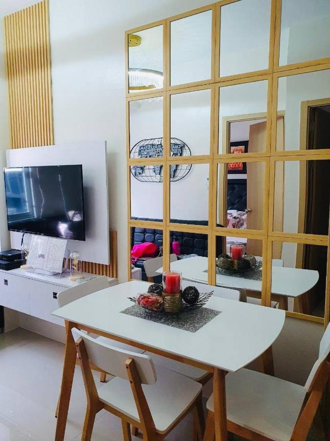 2 Bedroom Condo Vine Residences Quezon City With Pool Wifi Karaoke Board Games Netflix Eksteriør bilde